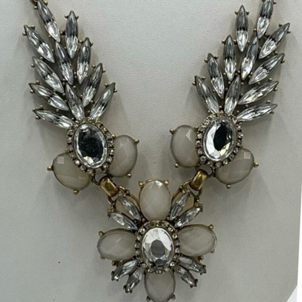 J. Crew Navette rhinestone fan shape beige clear statementโ necklace
